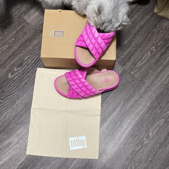 Limited Edition Fitflop Fuscia Distressed Pink Loosh Luxe Slides Valentine - Picture 6 of 11